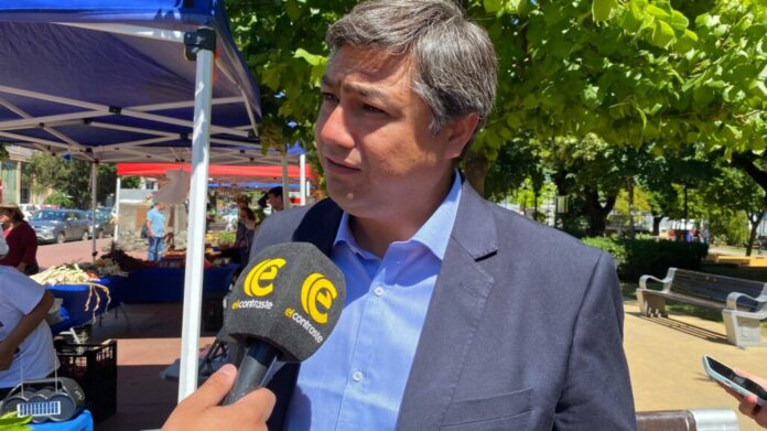 "Delegado Duró Horas en su Cargo": Gobierno Solicitó Renuncia de Alejandro Jerez Paz como Delegado Presidencial del Bío Bío a Pocas Horas de Asumir
🆑efectochile.cl
...
#biobio #Valdivia Cathy Barriga Caputo Femicidio Tomás Vodanovic Milei #santiago #araucania
