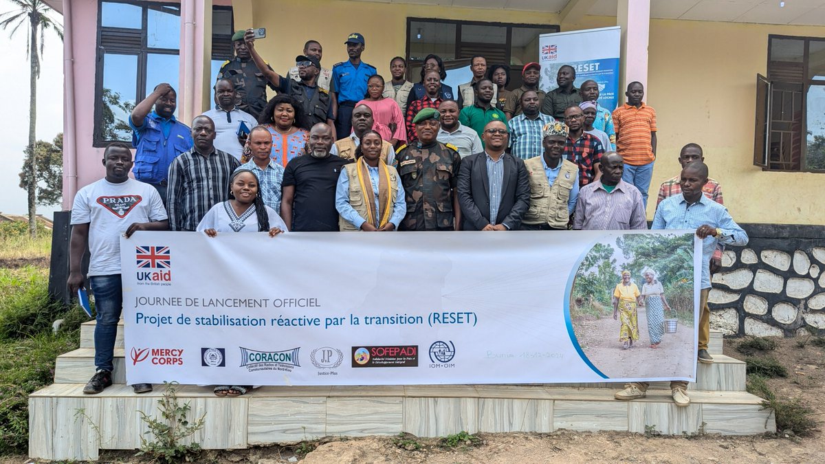 Lancement du projet RESET (Stabilisation réactive par la transition) ce 18/10 à Bunia. Il sera mis en œuvre par 5 organisations, dont le CORACON. Ici, nous allons assurer le renforcement des capacités des managers de radios, des journalistes, des leaders d’opinion et des jeunes.