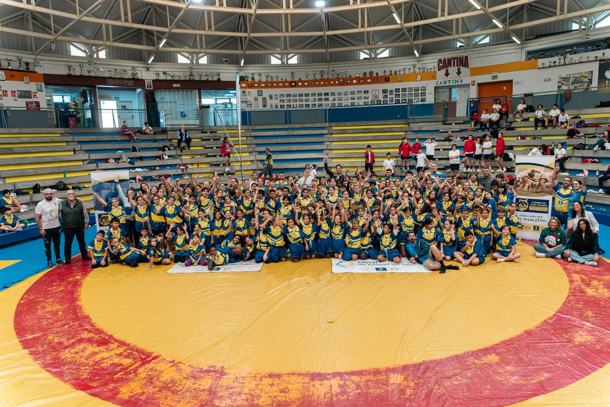 𝗟𝗮 𝗜 𝗖𝗼𝗻𝗰𝗲𝗻𝘁𝗿𝗮𝗰𝗶𝗼́𝗻 𝗘𝘀𝗰𝗼𝗹𝗮𝗿 𝗱𝗲 𝗟𝘂𝗰𝗵𝗮 𝗖𝗮𝗻𝗮𝗿𝗶𝗮 𝗿𝗲𝘂𝗻𝗶𝗼́ 𝗮 𝗺𝗮́𝘀 𝗱𝗲 𝟯𝟬𝟬 𝗲𝘀𝘁𝘂𝗱𝗶𝗮𝗻𝘁𝗲𝘀 𝗲𝗻 𝗟𝗮𝘀 𝗣𝗮𝗹𝗺𝗮𝘀 𝗱𝗲 𝗚𝗿𝗮𝗻 𝗖𝗮𝗻𝗮𝗿𝗶𝗮

flcgrancanaria.com/noticias/1090

#LuchaCanaria #GranCanaria #GranDestino #muchoporvivir