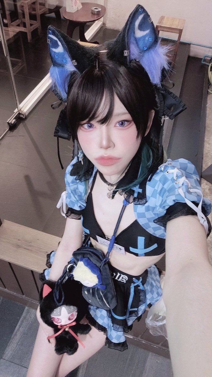 ร้านนี้มีแมว 💙

#conceptcafe #スクンビット