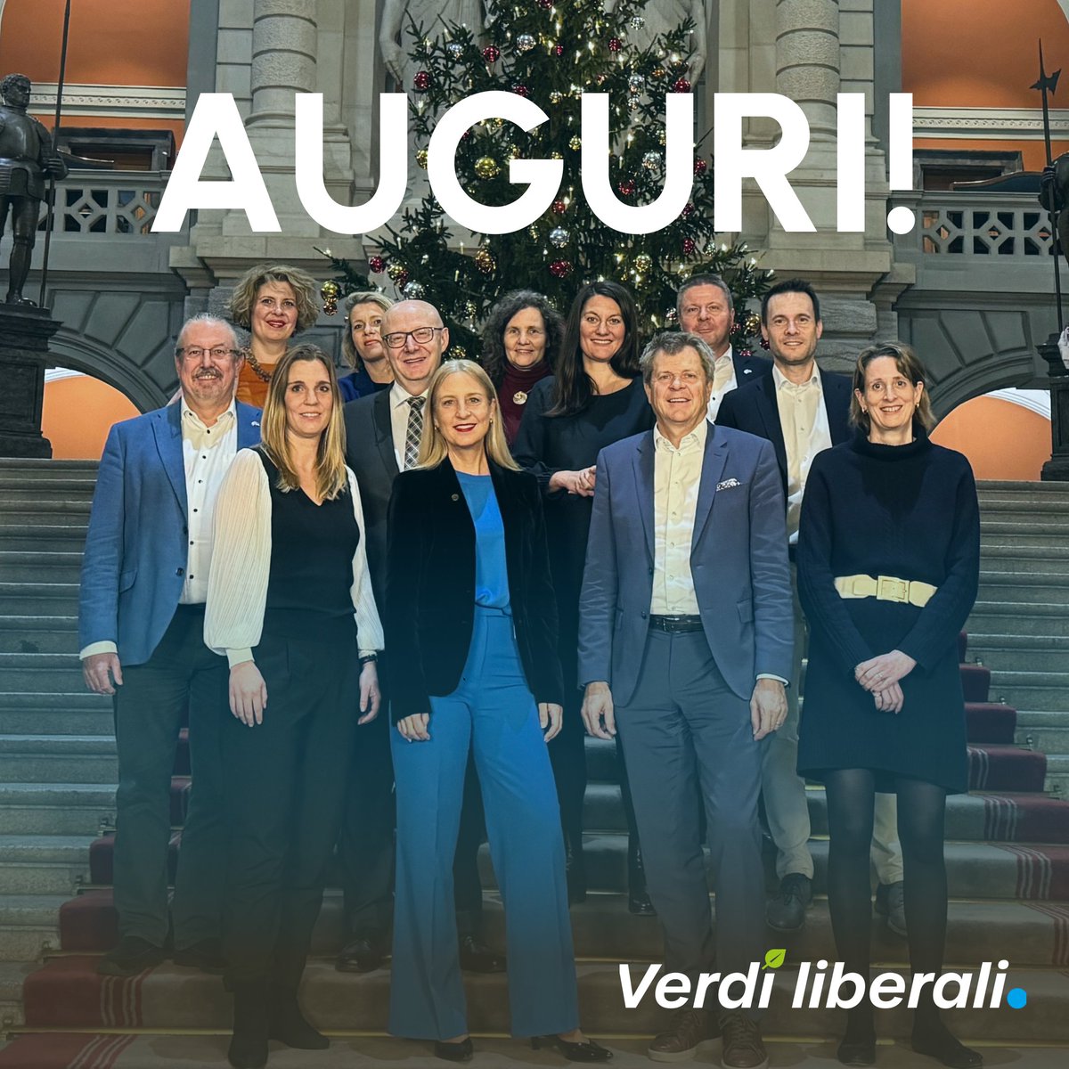 Si chiude un anno di successi per il nostro partito, tra cui la prima elezione di un membro della nostra frazione nel presidio di una Camera federale (<a href="/KatjaChrist/">Katja Christ</a>). 

🙏 Grazie per il vostro sostegno e vi auguriamo Buone Feste e un Felice anno #verdeliberale!