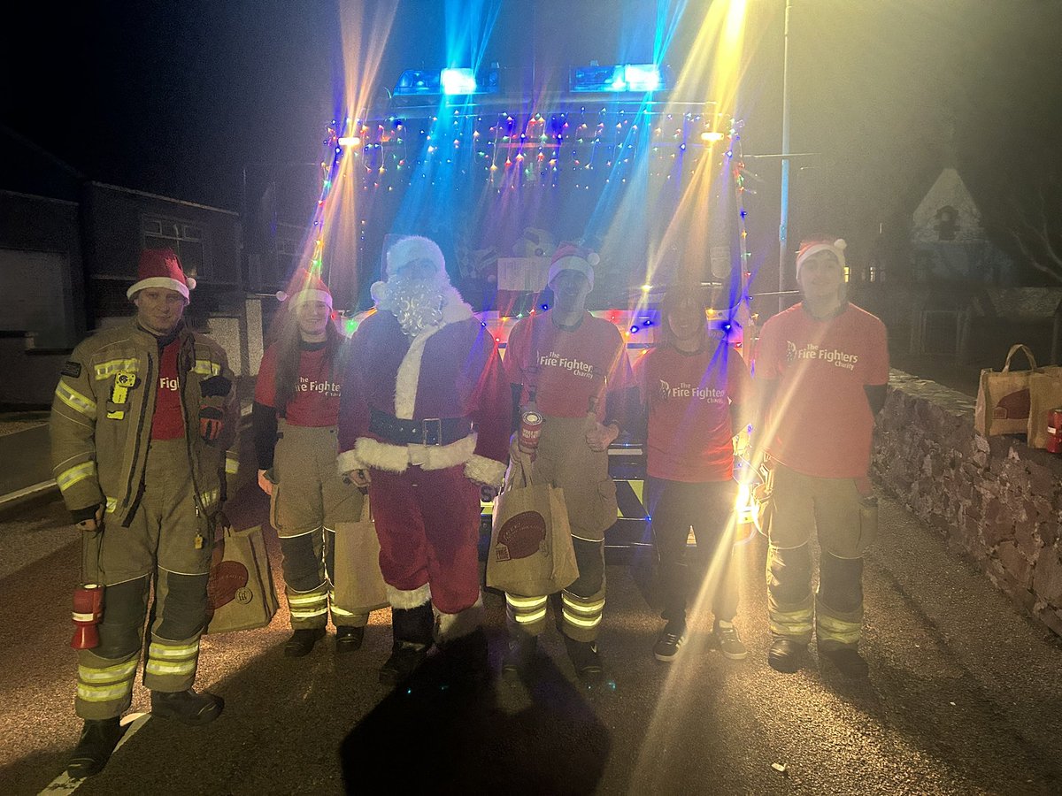Davie Hendry (@big_hendo13) on Twitter photo A nice evening in Portknockie last night with the <a href="/fire_scot/">Scottish Fire and Rescue Service</a> <a href="/FireCullen/">Cullen Fire Station</a> crew.
Great community engagement and some charity funds raised
Great effort from all.
ππ
π»π A nice evening in Portknockie last night with the <a href="/fire_scot/">Scottish Fire and Rescue Service</a> <a href="/FireCullen/">Cullen Fire Station</a> crew.
Great community engagement and some charity funds raised
Great effort from all.
ππ
π»π