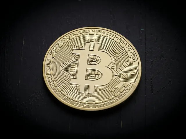 🔹 Bitcoin’s Wealth Creation:
•New Millionaires: 14,211.
•New Billionaires: 4.
•Comparison: Bitcoin investors reach millionaire status 22x faster than stock investors.

#Bitcoin #CryptoNews #CryptoMarket #RWA #Blockchain #FinancialStability