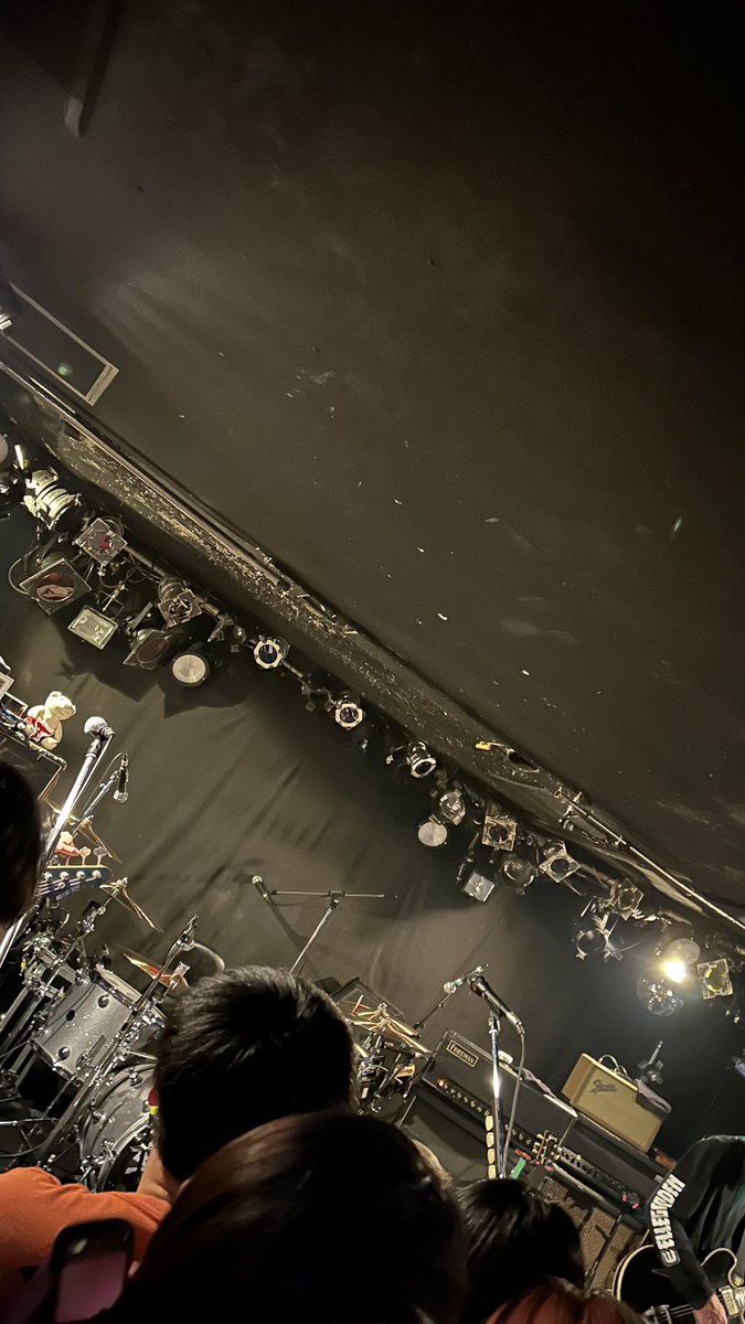 oharu24BE's tweet photo. 平日夜の千葉LOOK、最高でした👏#ELLEGARDEN
#CHANGEUP
#NEVERGOODENOUGH https://t.co/5y5Is9HksC