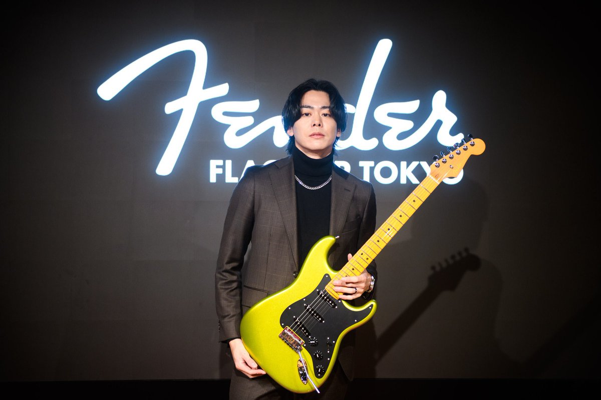 AssH_Guitarist's tweet image. #FenderFlagshipTokyo: 数々のアーティストのサポートに加え、自身のYouTubeチャンネルでも活躍する @AssH_Guitarist を迎えて開催された公開収録イベント！

新製品「American Ultra II」の魅力を語るとともに、素晴らしい演奏を披露してくれた本日の模様は後日 #FenderNews で公開！お楽しみに！