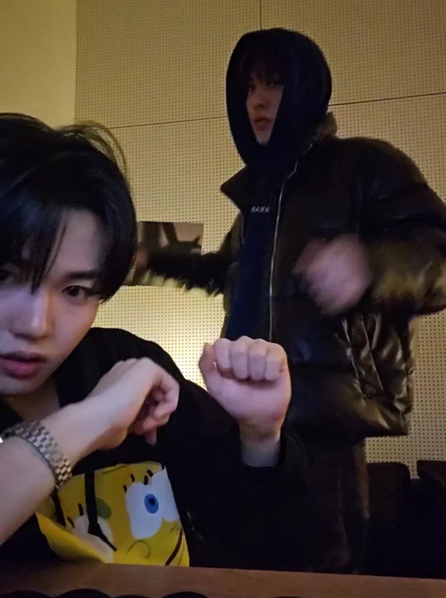 일년이지낫는데 360도변한아이들