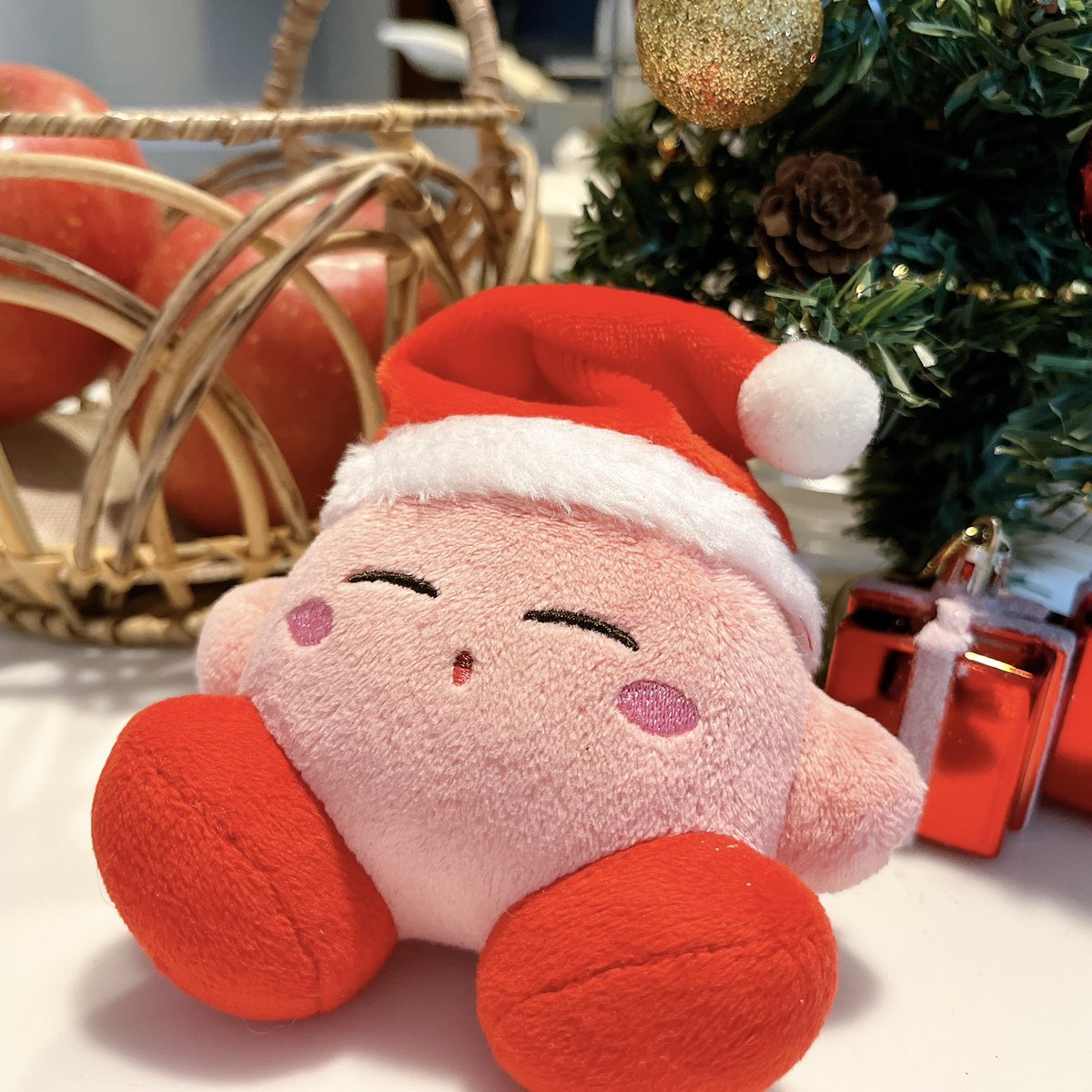 nemupoyo_zz's tweet image. も〜い〜くつ寝〜る〜と〜
クリスマス〜🌲🌟