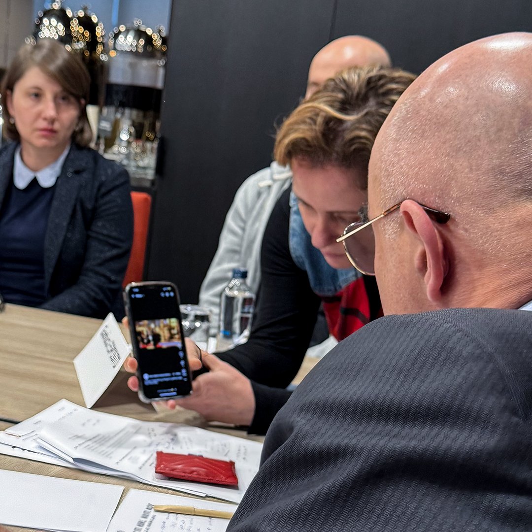 More meetings with civil society this afternoon. And more direct accounts of violence, by young people still baring the marks of beatings. @CoE has unique means to assess facts and deliver justice. Domestic courts are the primary actors of the <a href="/ECHR_CEDH/">ECHR CEDH</a> system.