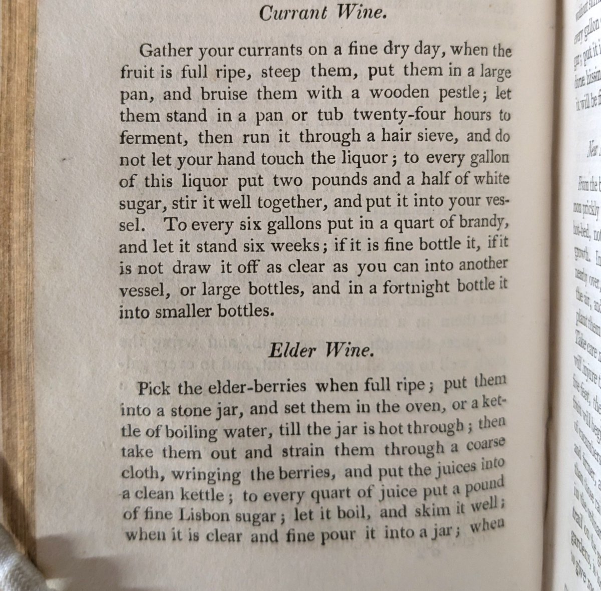 Need festive advice on raising turkeys &amp; making wine? Or, what to do if you accidentally swallow a wasp? “The new family receipt-book, containing seven hundred truly valuable receipts in various branches of domestic economy” has you covered! (Don’t try at home.) 🦃 Ref: CHS 645B