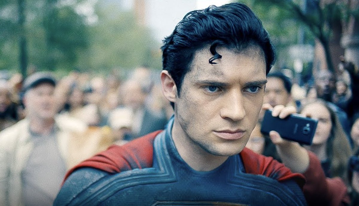 CultureCrave's tweet photo. New look at James Gunn's #Superman https://t.co/51fwQACBCd
