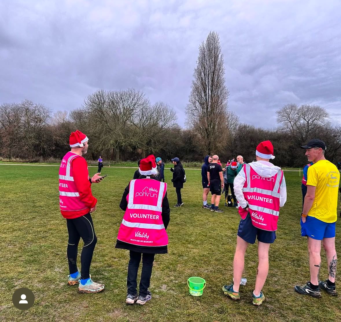 Last chance to get on Santas good side
We are still needing three marshals for Saturday - Santa Hats Optional !! 🎅 

Please message or email hackneymarshes@parkrun.com