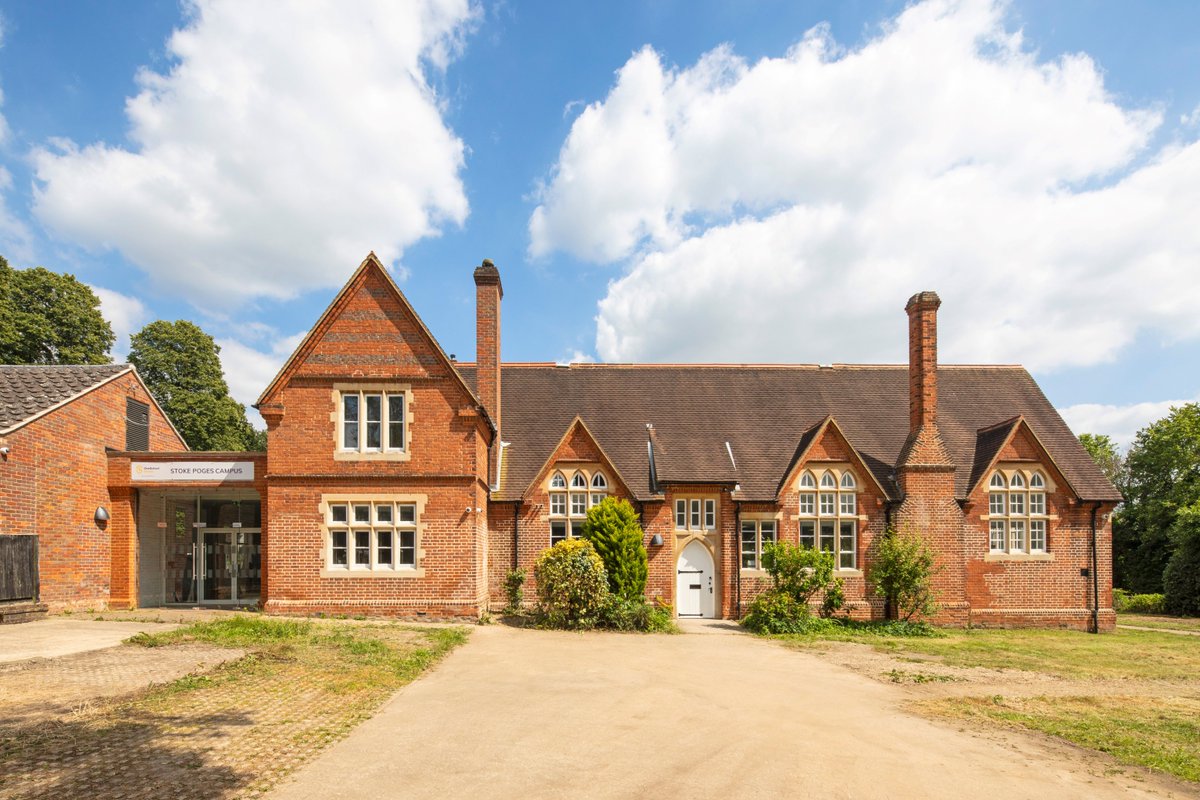 selectaglaze's tweet image. Another brilliant year of what we do best... preserving our architectural heritage and protecting the planet. Some of our favourite 2024 project highlights 👇 

#Selectaglaze #RetroFirst

Image credits: 1, 2 - © Peter Durant; 3,4 - © Dan Bridge, 5,6,7,8 - © James Attree