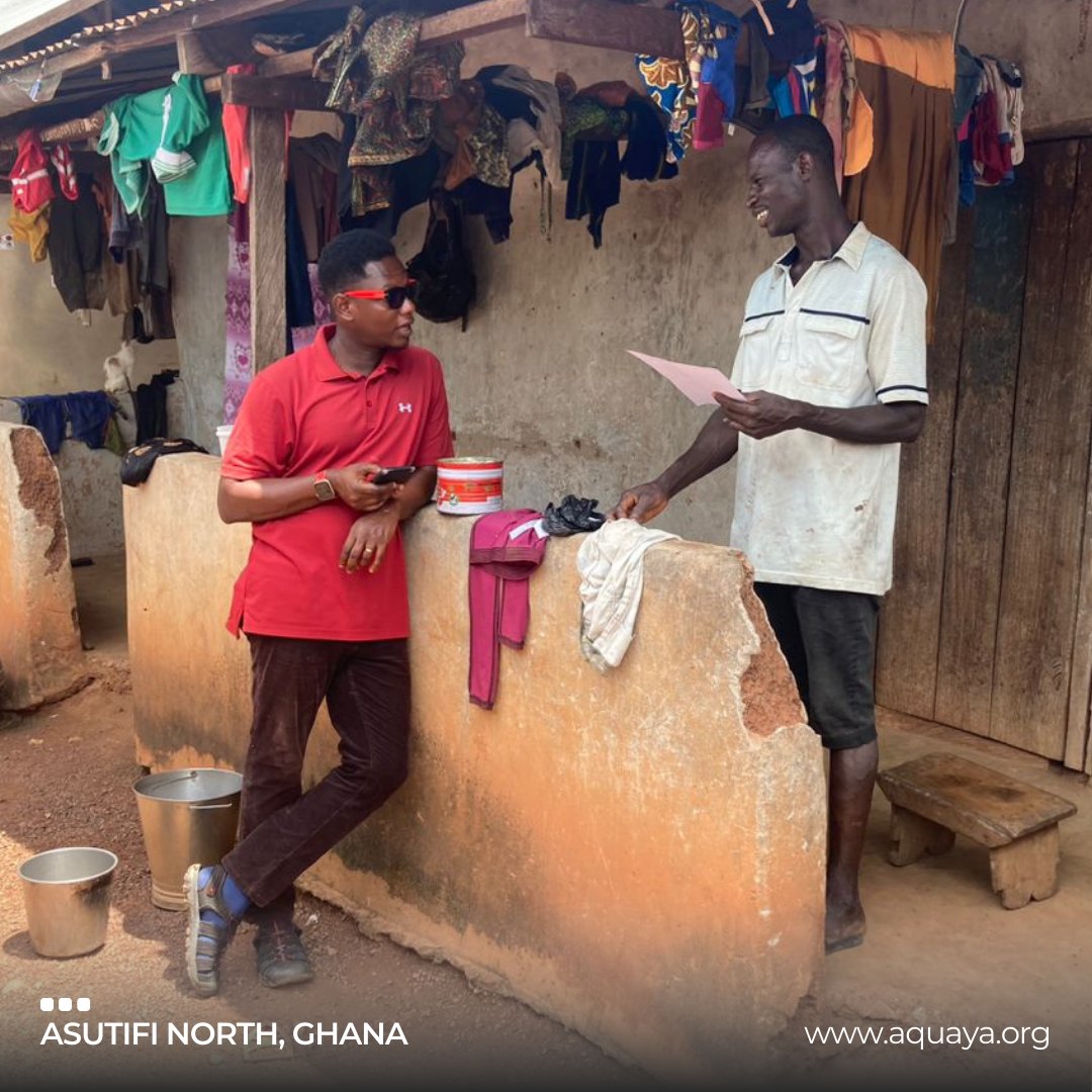 Aquaya (@aquaya) on Twitter photo A data collector interviews a resident from the Ama Agyemang community in Asutifi North district, Ghana. He asks him questions that include:
🛖 Household demographics
🚰 Water accessibility and quality
🚽 Sanitation facilities
<a href="/hiltonfound/">Hilton Foundation</a> | #WaterTRACS A data collector interviews a resident from the Ama Agyemang community in Asutifi North district, Ghana. He asks him questions that include:
🛖 Household demographics
🚰 Water accessibility and quality
🚽 Sanitation facilities
<a href="/hiltonfound/">Hilton Foundation</a> | #WaterTRACS