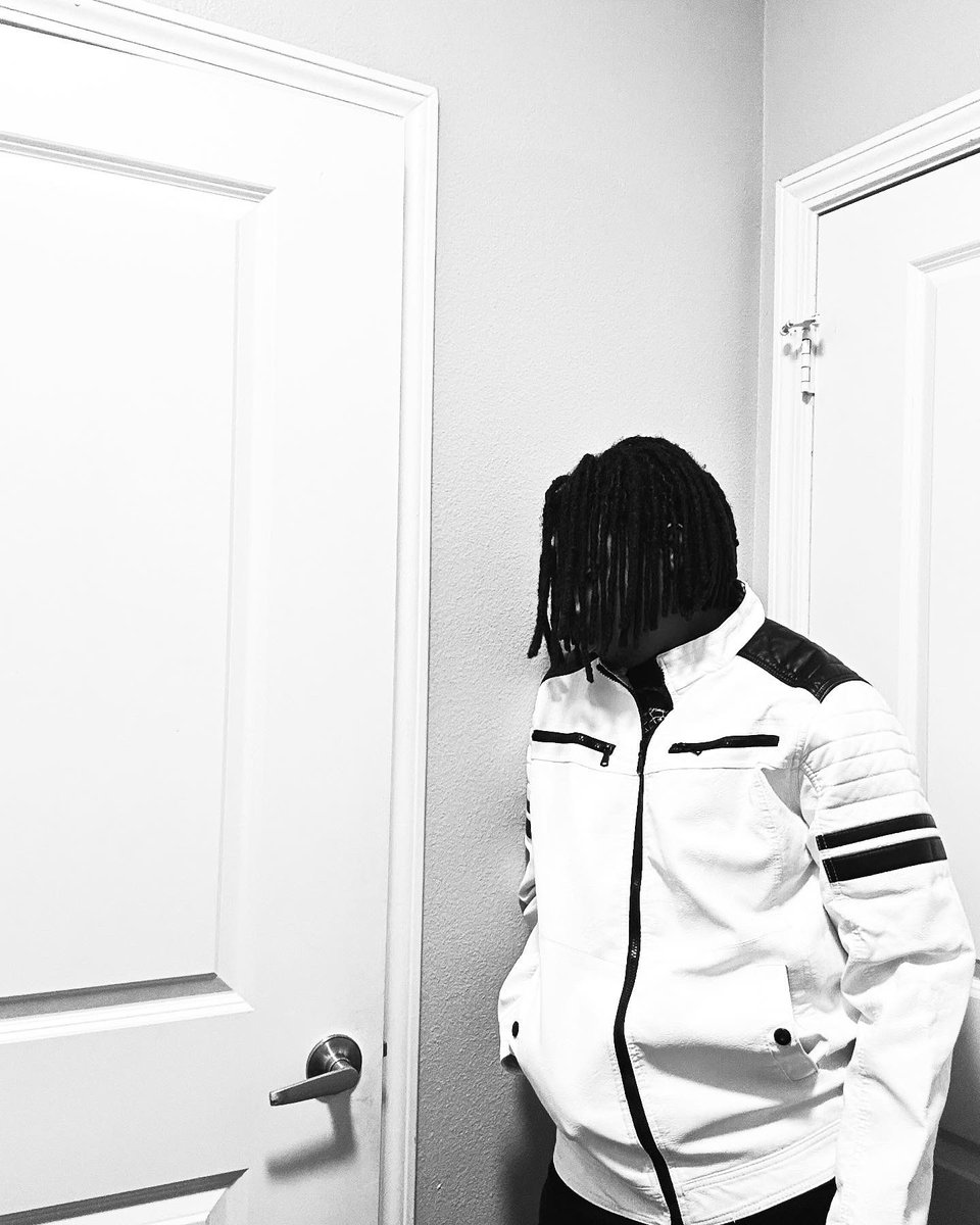 Va_Azrael's tweet photo. EP - ACT 0: ORGINS 
LOADING… 20% COMPLETED
🦇FUCC IT ALL UP🐺
✨🔥YEEAAHH🔥✨
Become one of my monthly listeners🎊
like and follow ✨
#undergroundmusic
 #soundcloud #opiumcore #applemusic #liluzivert #rage 
#spotify #rap #kencarson 
#hyperpopdaily #complexmusic #cashcowmusic https://t.co/Y1kIDuJaFq