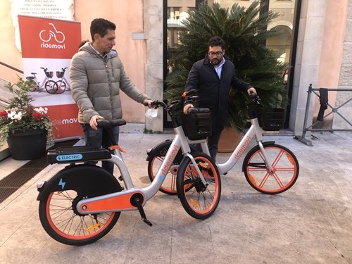 RideMovi's tweet photo. We are happy to say that three of our Italian cities, #Bologna, #Firenze, and #Padova, made the #Top10 of EU #2023dailytrips! Click here to read the full report from @Cycling_Ind_EU on benchmarking bike cities in #Europe 👉https://t.co/RZwVElwX5e https://t.co/n8h69zKwHF