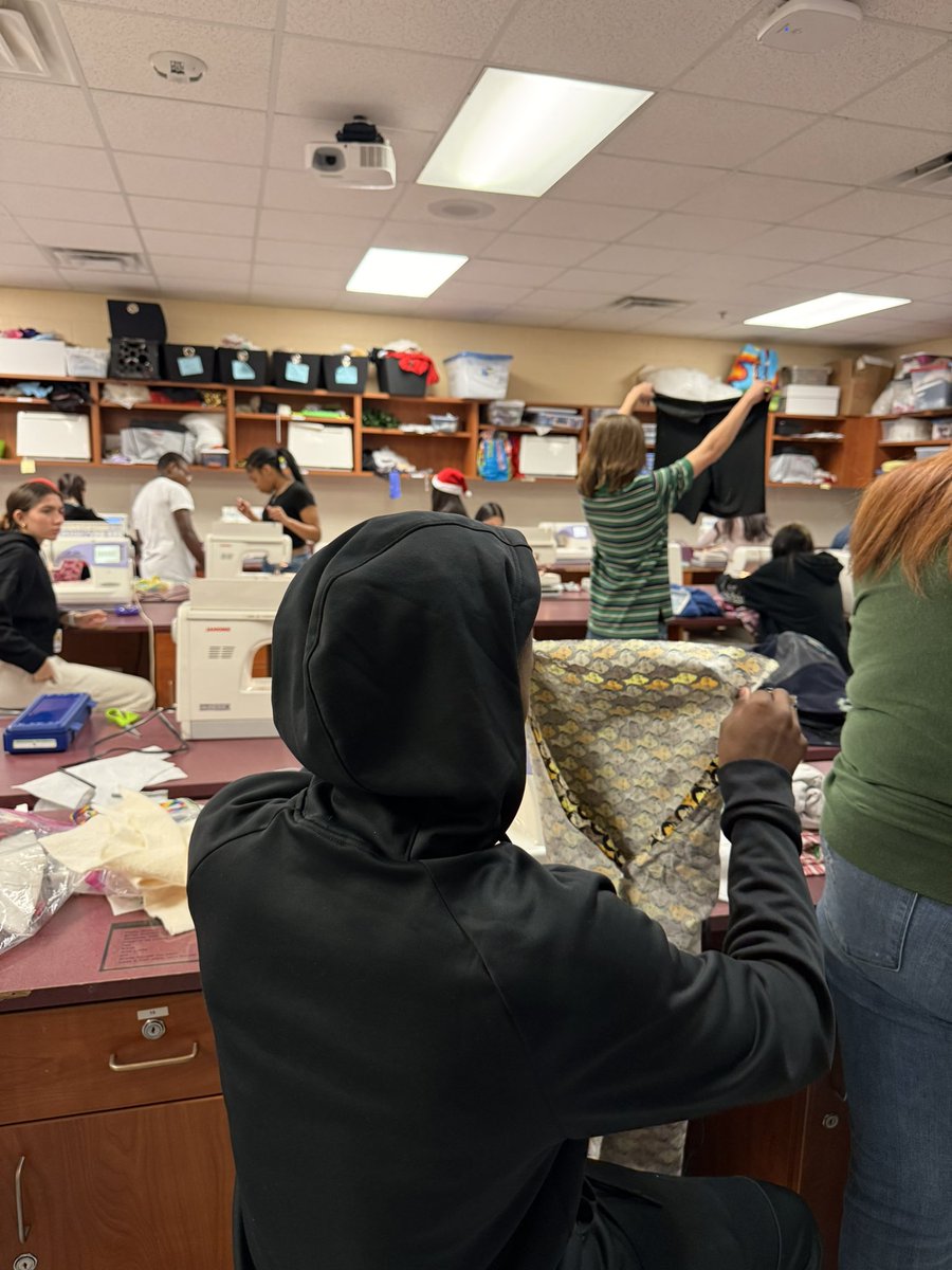 Never undervalue the patience of a fashion design teacher!!! Mrs. Rogers’ students at <a href="/CollegeParkHS/">College Park HS</a> were busy working on their pajama shorts and pants! 
#CTE #handsonlearning #CISDconneCTEd