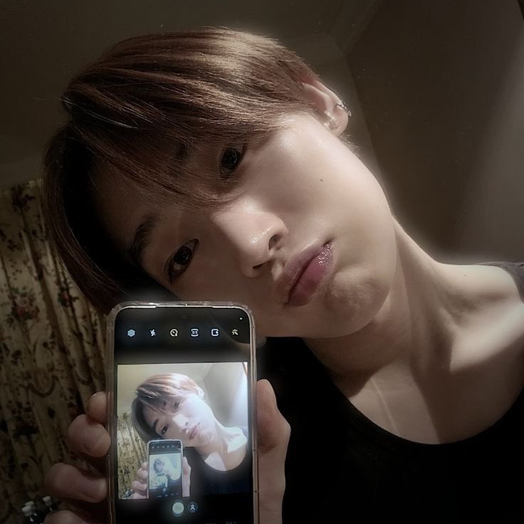 zyzyjihyo's tweet photo. ── .✦  t𝘩𝗂𝗇𝗴𝙨 𝘩𝗎𝙧t𝙨 𝗹𝗲𝙨𝙨 𝘸𝘩𝗲𝗇 𝗂'𝗺 𝘸 𝗎 
𝗍𝗈 ; 𝗆𝗒 𝖻𝗈𝗒𝗌 💞 
(   @crywebber @jjk_gold97 @justkhyun__   ) https://t.co/1mCsmbM21G