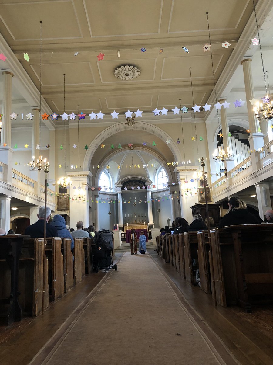 StAnneWandsw's tweet image. How wonderful to have both our church schools with us this Christmas
@StAnnes_wand @StFaithsCEScho1
@SouthwarkDBE @SouthwarkCofE @MartinGainsbor1