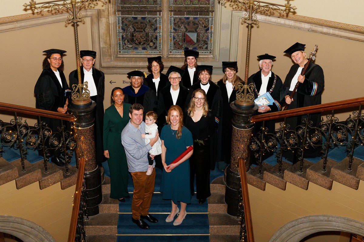 JetMJVonk's tweet image. On Dec 17, I defended my second PhD at @UniUtrecht. This doctorate in Epidemiology complements my first in Speech-Language-Hearing Sciences.
Grateful to my promotors and lifelong mentors, Mirjam Geerlings &amp;amp; @ManlyEpic, for their unwavering support.
Book: researchinformation.umcutrecht.nl/files/51684342…