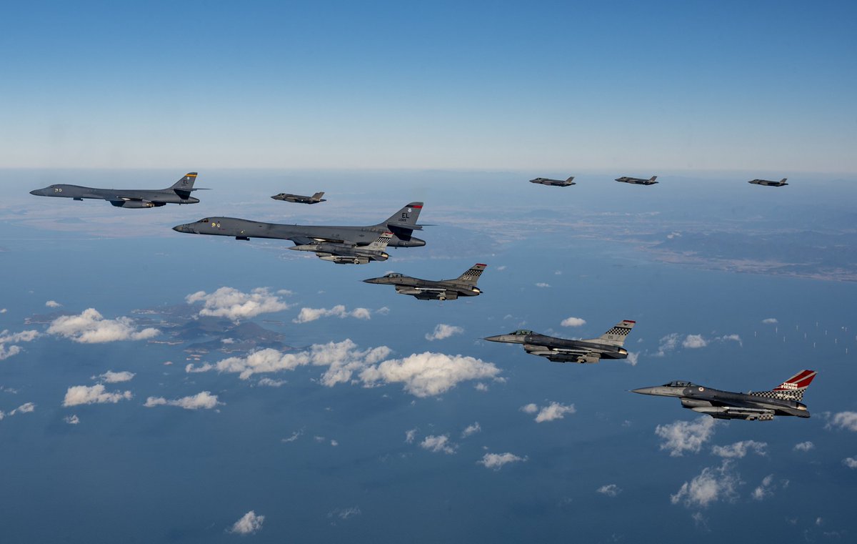 🎶 On the 4th day of Christmas, my true love gave to me 🎶

4 New Lightnings 🌩 

4 More Falcons 🦅

2 Big BONEs 🦴

And a photographer in a Canberra 📸