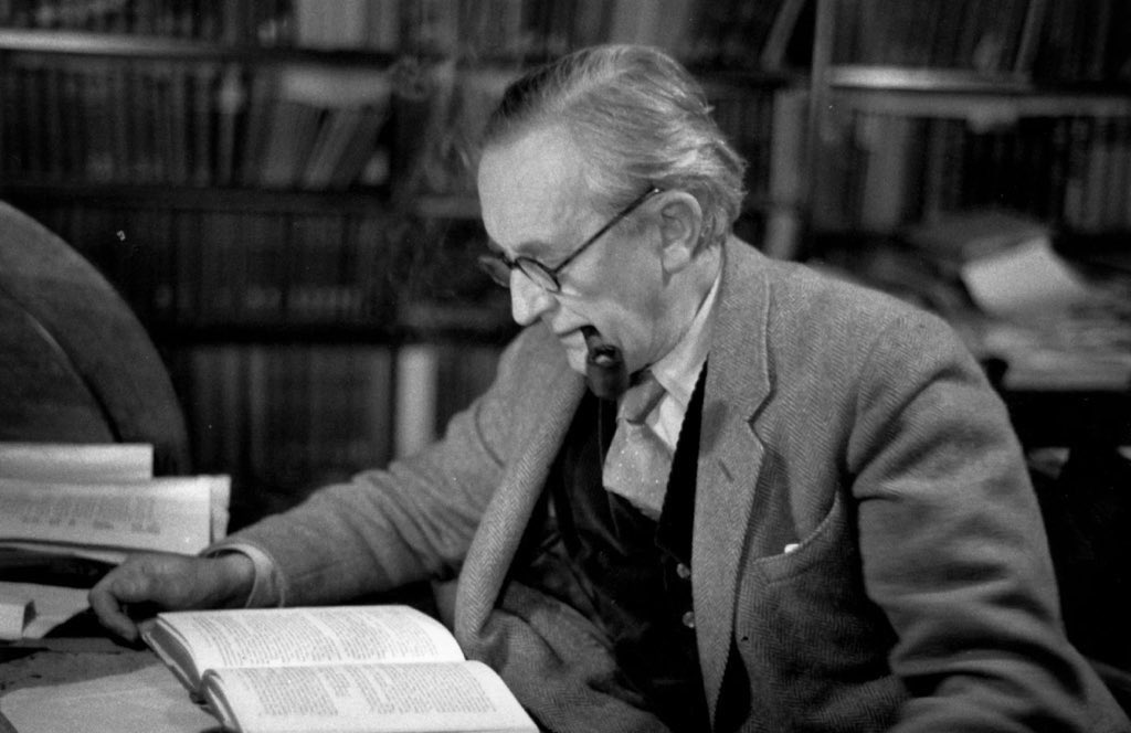 The Middle-earth Mixer tweet media