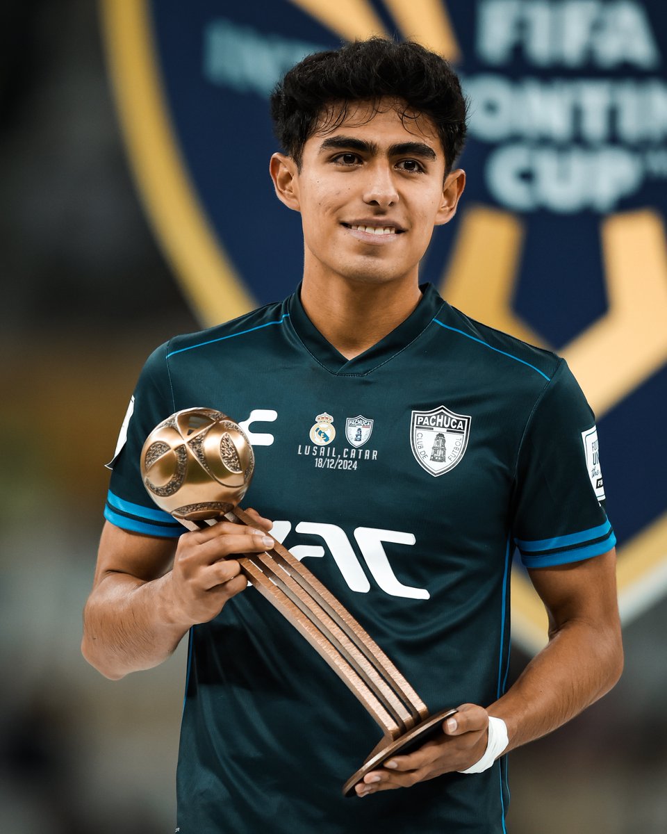 fifaworldcup_es's tweet photo. El futuro de 🇲🇽 está en buenas manos. ✨

@Tuzos | #FIFAIntercontinentalCup https://t.co/cyx5jjprlE