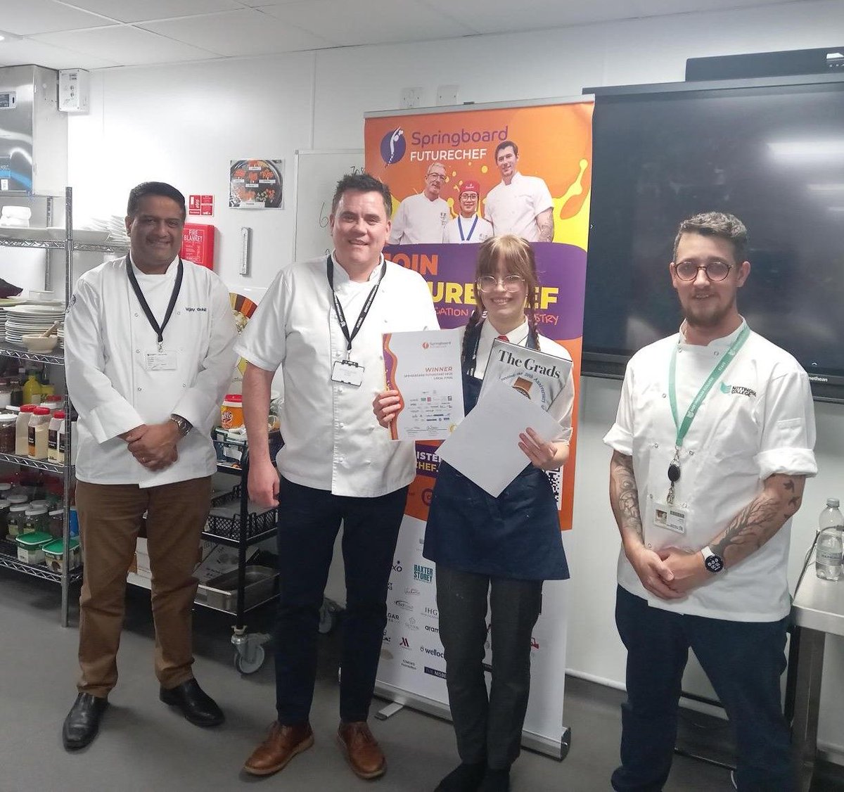 Can you spot yourself? 🔍

As we wrap up here at FutureChef for Christmas, we've held even more Local Finals across the UK 🍽️

A huge well done to all who took part, and we look forward to seeing our winners at the Regional Finals next year! 🌟