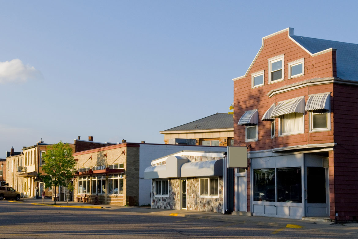 Marc Zarefsky | <a href="/mfldclinic/">Marshfield Clinic Health System</a> Interim CEO Brian Hoerneman, MD, knows rural health’s challenges firsthand and says a new merger could help patients. ama-assn.org/delivering-car… (via <a href="/AmerMedicalAssn/">AMA</a>)