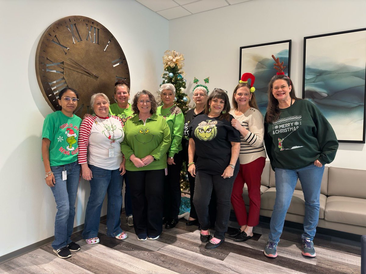 deananddraper's tweet image. Feeling a little Grinchy today, but still spreading holiday cheer with the team at Dean &amp;amp; Draper Montgomery County! 🎄👹  
#DeanAndDraper #HoustonTexas #ChristmasSpirit