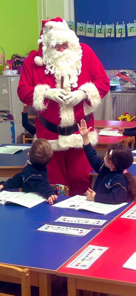 Santa made a special visit to St. Maries of the Isle today, and the excitement was contagious! 🎅✨