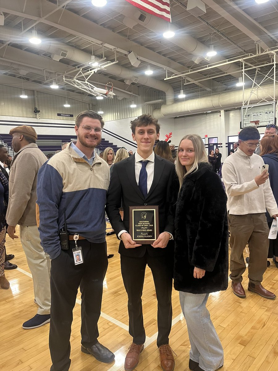 Honored to be a “Who’s Who” award recipient! One of my schools highest honors ‼️‼️<a href="/SouthernTrojans/">Southern High</a>