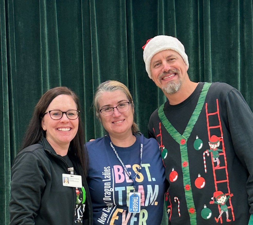 Our fabulous cafeteria manager, Bella Gonzalez, has been "Tagged by the Superintendent!" 🏆 Her dedication and hard work make a tasty difference every day.
Congratulations, Bella! 👏
<a href="/vbschools/">VBSchools</a> <a href="/dragon_pta/">Dragon PTA</a>
#NewCastleElementary