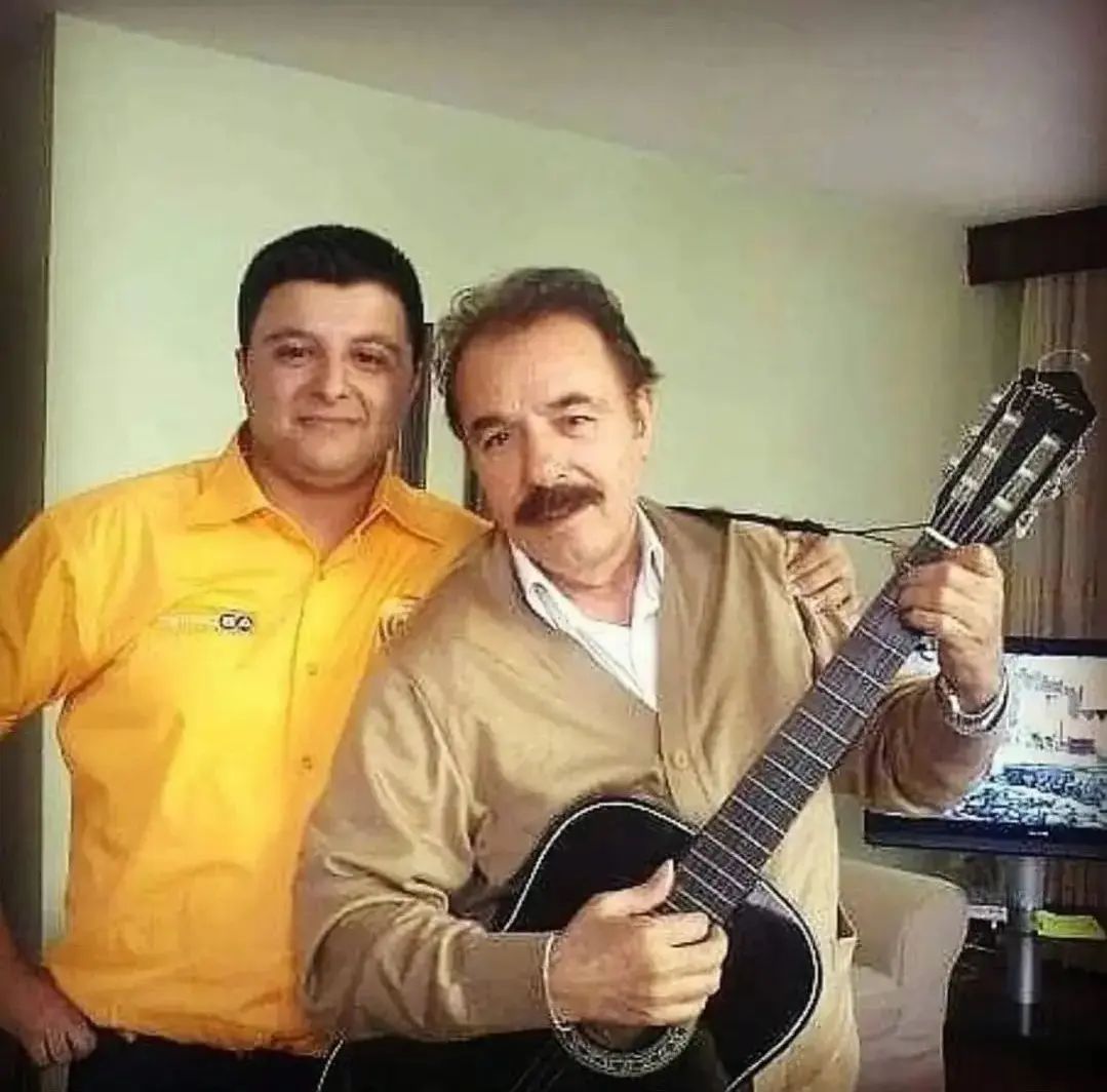 Allahına Gurban Emmioğlu 👑 Allah tez zamanda şafi ismiyle şifalar versin 🤲