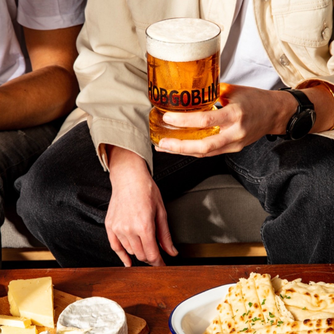 Stuck between a festive over-sharer and THAT cousin you haven't seen in five years at the annual Christmas gathering? Good thing Hobgoblin’s on your side. Sip and smile, my friend. Sip and smile.