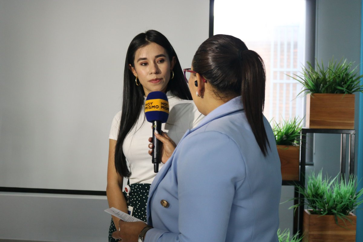 AleFuentesHN's tweet photo. Ayer conversamos con diferentes periodistas, sobre Desinformación Electoral "el peligro para la democracia del que no se informa".

A menos de 80 días para las elecciones primarias, la responsabilidad para combatir la desinformacion y noticias falsas es una tarea de todos. https://t.co/xNgKwPtDFV