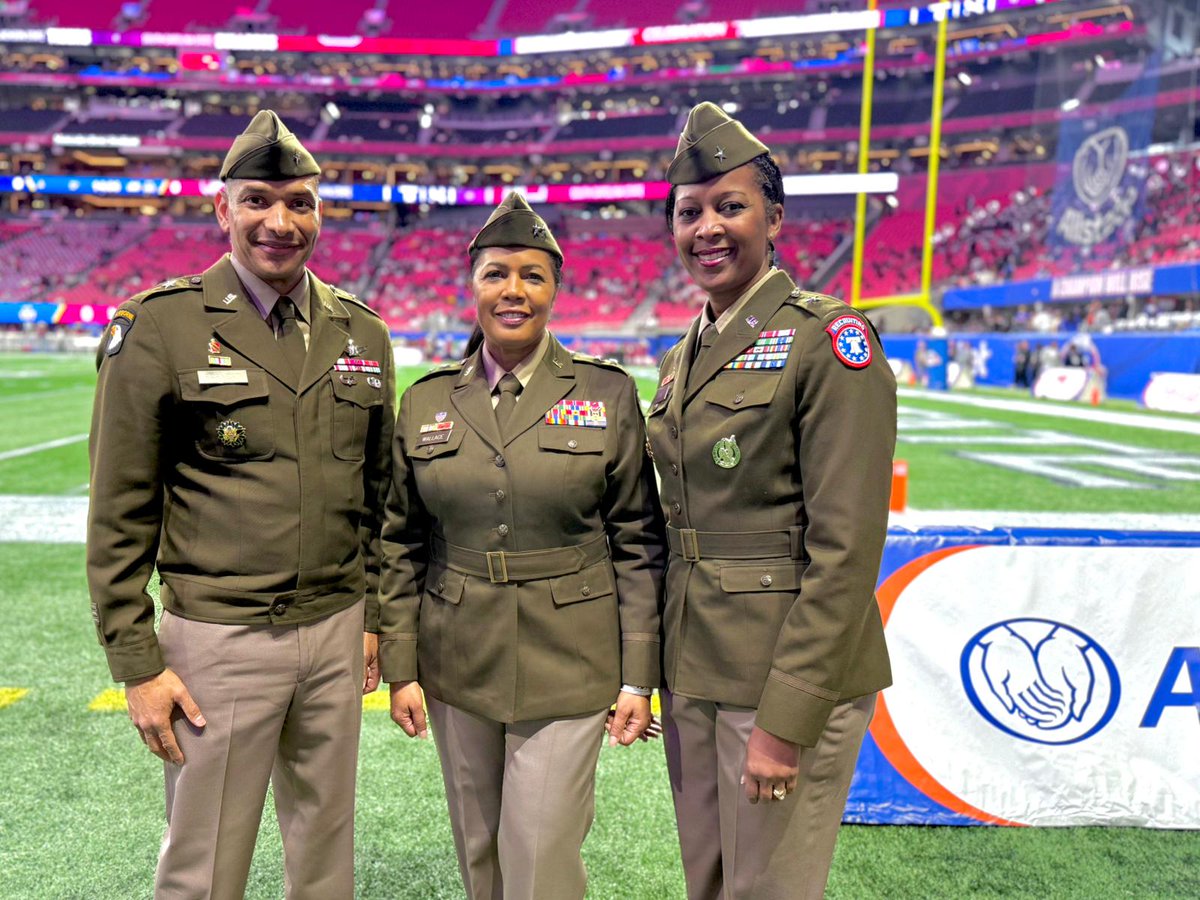 USArmyReserve's tweet photo. The 81st Readiness Division command team attended The Cricket Celebration Bowl Sat. Dec. 14, 2024 in Atlanta, Ga, where Maj. Gen. Wallace delivered the game ball, presented scholarship checks, and spoke with cadets. https://t.co/CvxHb4u53f