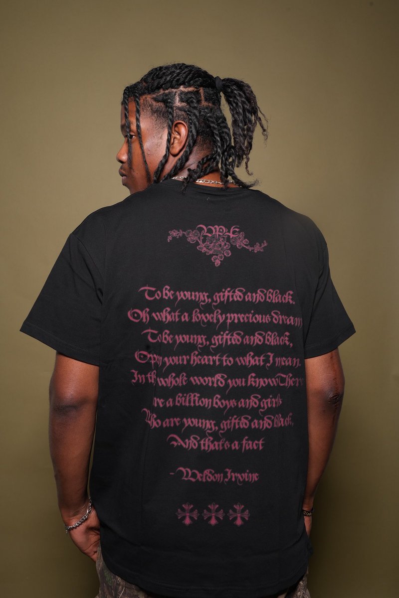 Crafty_Benardo's tweet photo. A tribute to a Hampton legend

Weldon Irvine Memorial Tees &amp; VPC Tote bag 

Dropping tomorrow @vaplayersclub https://t.co/b5Lu6QxmJ9