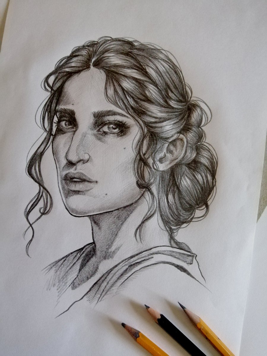 GreyEnchanter's tweet photo. I completely forgot about this drawing 🥺
#DragonAge #traditionalart #Pencildrawing https://t.co/bT7VOdZ0m0