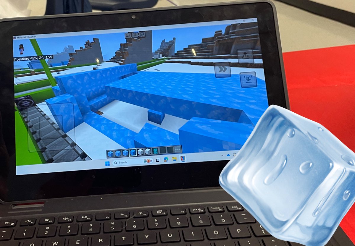 Snuck in a quick Minecraft challenge at <a href="/bellsferryelem/">Bells Ferry</a> with Ms. <a href="/danaisthejam22/">Dana Stassen</a>. Her 🧑🏼‍🎓🧑🏾‍🎓👩🏾‍🎓👩🏻‍🎓 rose to the challenge of building ice and snow igloos. #CobbInTech <a href="/tech_gwood/">Janice Gatewood</a>