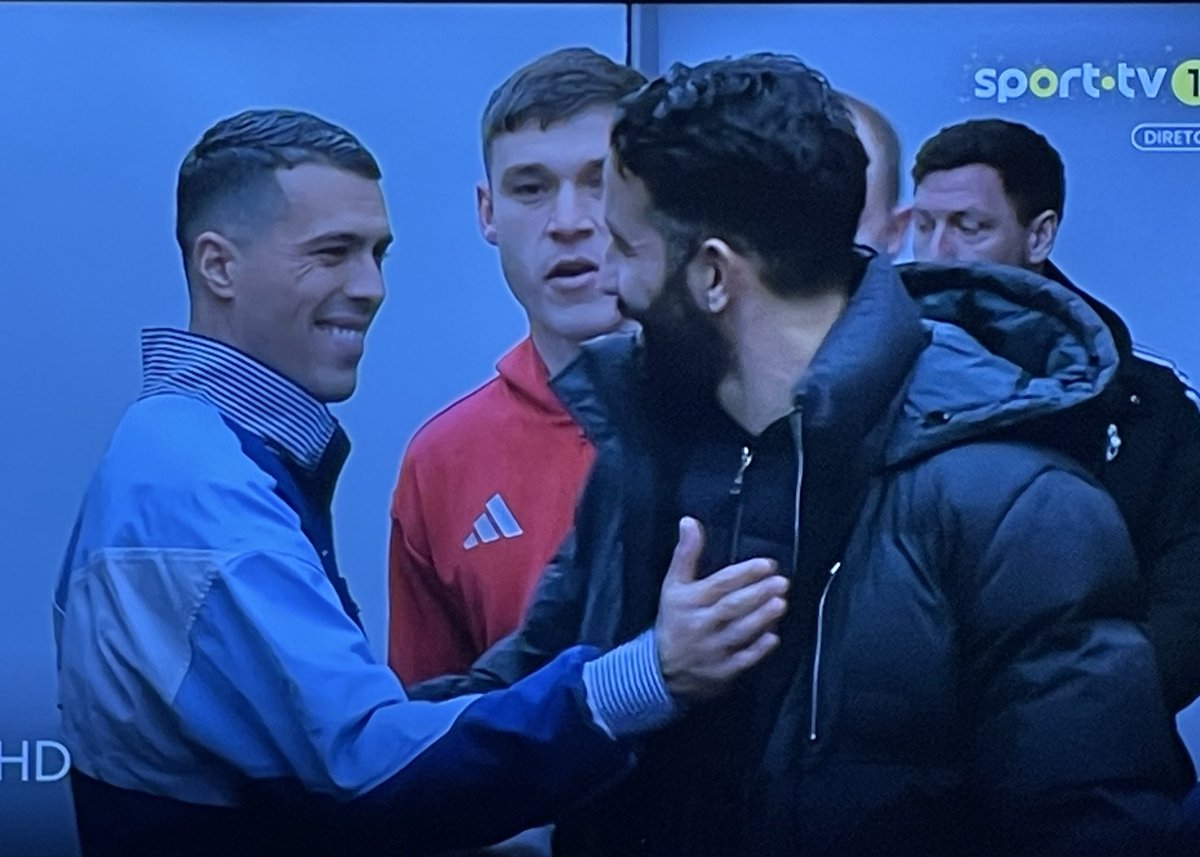 Ninguém fale comigo