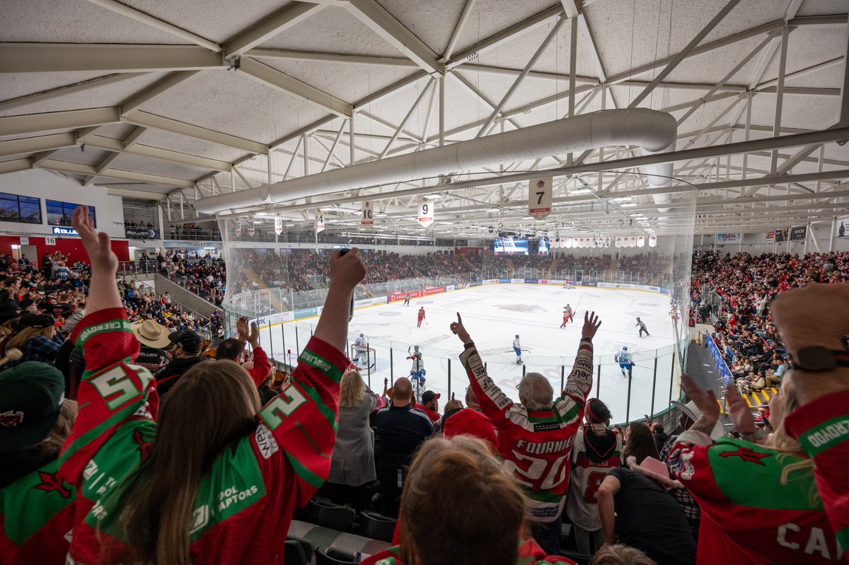 cardiffdevils's tweet photo. 📣 😈 𝗦𝗘𝗔𝗦𝗢𝗡 𝗧𝗜𝗖𝗞𝗘𝗧 𝗛𝗢𝗟𝗗𝗘𝗥𝗦 

If you can't make our home games this weekend, you can claim one of your free webcasts in exchange for your 🪑

📧 info@cardiffdevils.com with your seat details before 12pm on game day https://t.co/vpzNT2gCHl
