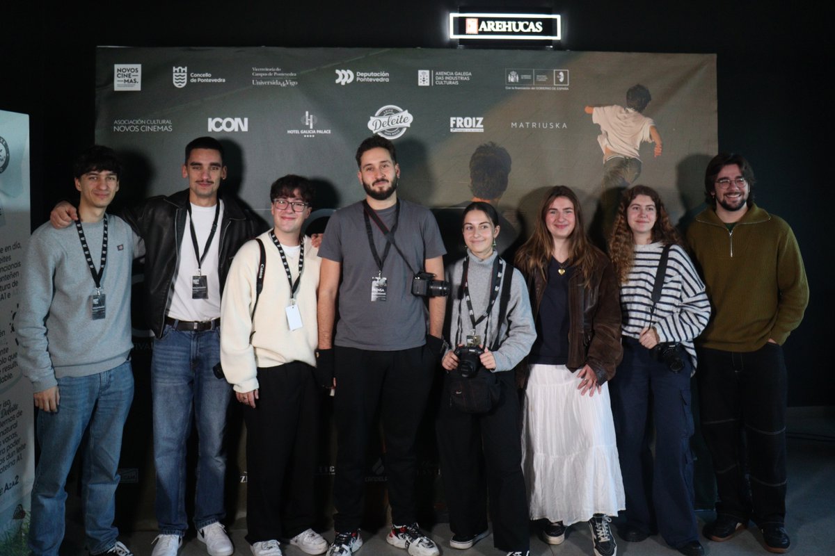 novoscinemas's tweet image. 🛹💜Queremos facer unha mención especial aos becarios e voluntarios de #NovosCinemas09. Sen o alumnado da @uvigo que colabora con nós cada edición, o festival non sería posible. Gracias a todas polo voso esforzo. Sodes os mellores! 💫

@Pontevedrate @depo_es #Agadic @CineICAA
