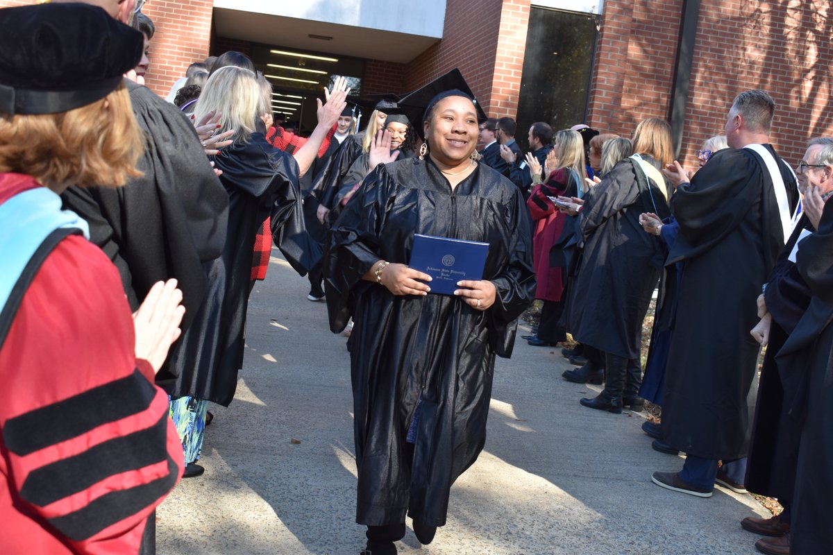 ASUBeebe's tweet photo. What an incredible semester at ASU-Beebe! Weβre so proud of all our students, faculty, and staff. π We canβt wait to welcome you back in January for another amazing chapter. Enjoy your well-deserved break, Vanguard family! #ASUBeebe #VanguardPride https://t.co/ybL0ic6tgf