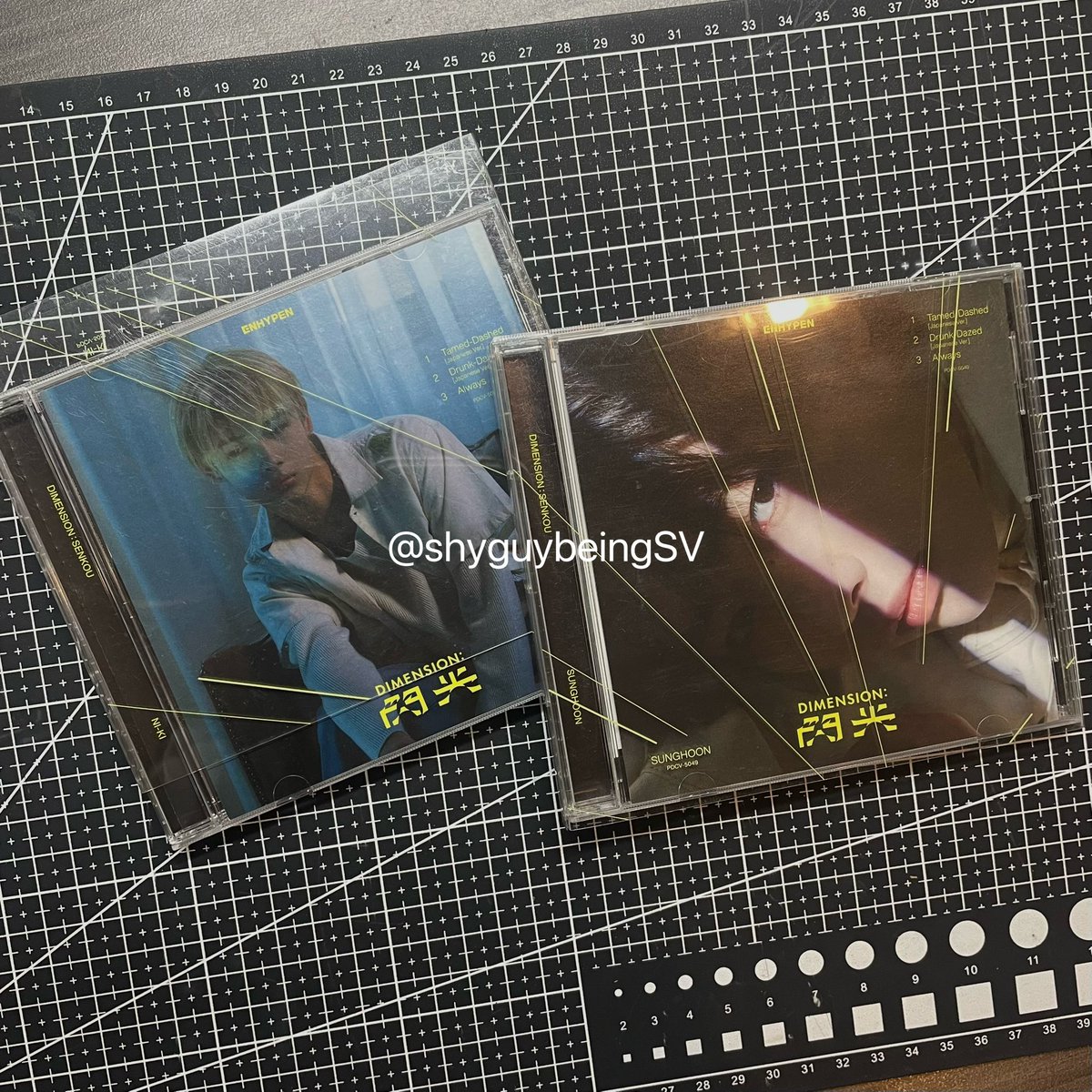 shyguybeingSV's tweet photo. ใครตามหาบั้มเก่ามีตามนี้คับ มีทุกอย่างยกเว้นการ์ด เอาไปสะสมหรือ���ปตัดเล่นด้ายย มาเอาๆบั้มละ 50 บางอันใหม่กริบ บางอันมีตำหนิ ทักมาดูก่อนน้า  #ตลาดนัดENHYPEN #ตลาดนัดเอนจีน #ตลาดนัดเอนไก่ https://t.co/2IFeIwycUn