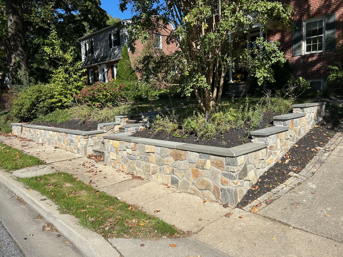 MasonryRepair3's tweet photo. 🧱✨ Transform your space with expert masonry repair! Whether it's crumbling bricks or cracked mortar, we breathe new life into your structures. 🛠��� 

#MasonryRepairServices #HomeImprovement #QualityCraftsmanship  #BrickRestoration #QualityMasonry #BuildingRepair https://t.co/spT9qIWYtX