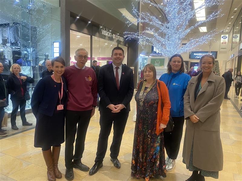 Shaun Davies MP (@shaundaviesmp) on Twitter photo Today a £100 million boost for adult and children’s hospices & £26 million to support children and young people’s hospices has been announced. In Telford <a href="/severnhospice/">Severn Hospice</a> and <a href="/HHTGhospices/">Hope House & Tŷ Gobaith Children's Hospices</a> will be among those set to benefit. This is a massive first step, after 14 difficult years. Today a £100 million boost for adult and children’s hospices & £26 million to support children and young people’s hospices has been announced. In Telford <a href="/severnhospice/">Severn Hospice</a> and <a href="/HHTGhospices/">Hope House & Tŷ Gobaith Children's Hospices</a> will be among those set to benefit. This is a massive first step, after 14 difficult years.