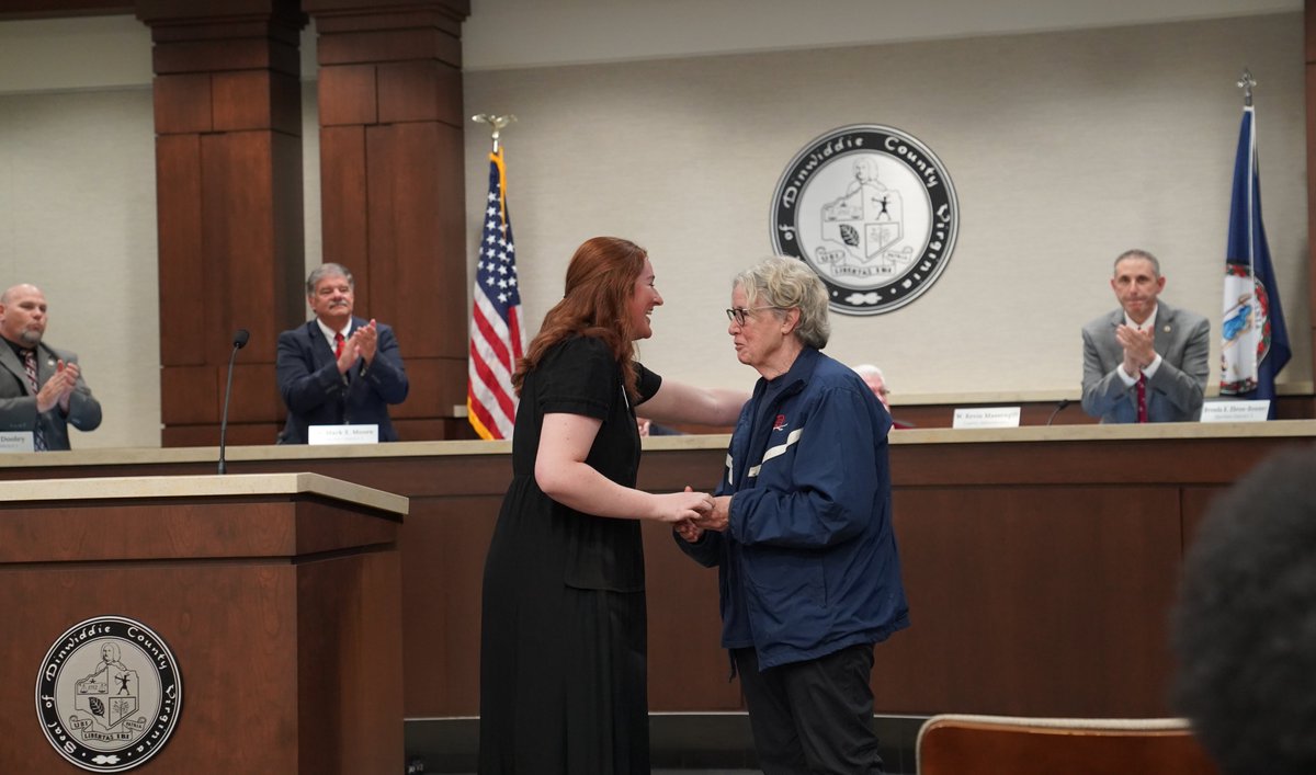 Virginia4_H's tweet photo. After 32 years of dedicated service to #Virginia4H, Becky Tilson is stepping down. To commemorate her decades of support, @Dinwiddie4H has renamed the Spirit of 4-H Award in her honor.
Thank you for all of your contributions, Becky! 🍀🐴
#4HGrowsHere #Opportunity4All https://t.co/ZsG4Z0l0vW