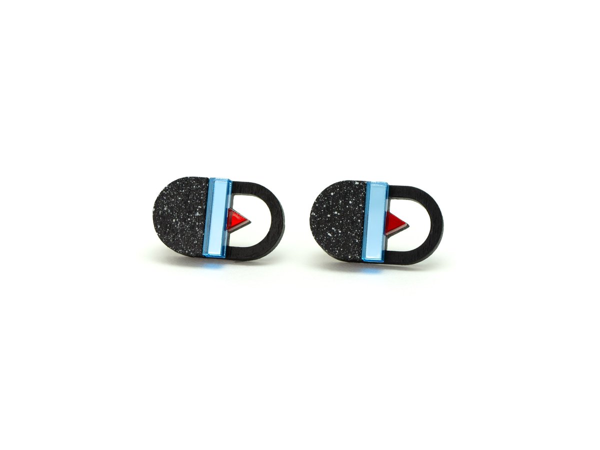 MYSTICFORMS's tweet photo. Introducing the KALI Studs from our brand-new RASA Collection✨

These bold statement earrings are inspired by the goddess Kali, a symbol of destruction, liberation, fierce feminine power, and nurturing motherhood❤️‍🔥

#newitem #RasaCollection #statementjewellery #handmadeinlondon https://t.co/3TsmyhL1Jd