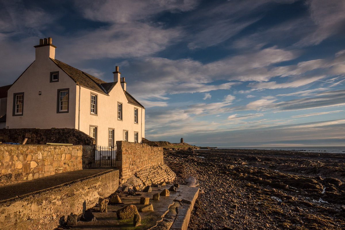 welcometofife's tweet image. Your last Friday #Fife Fix of 2024 is a lovely coastal view at St Monans in the East Neuk

#LoveFife #KingdomOfFife