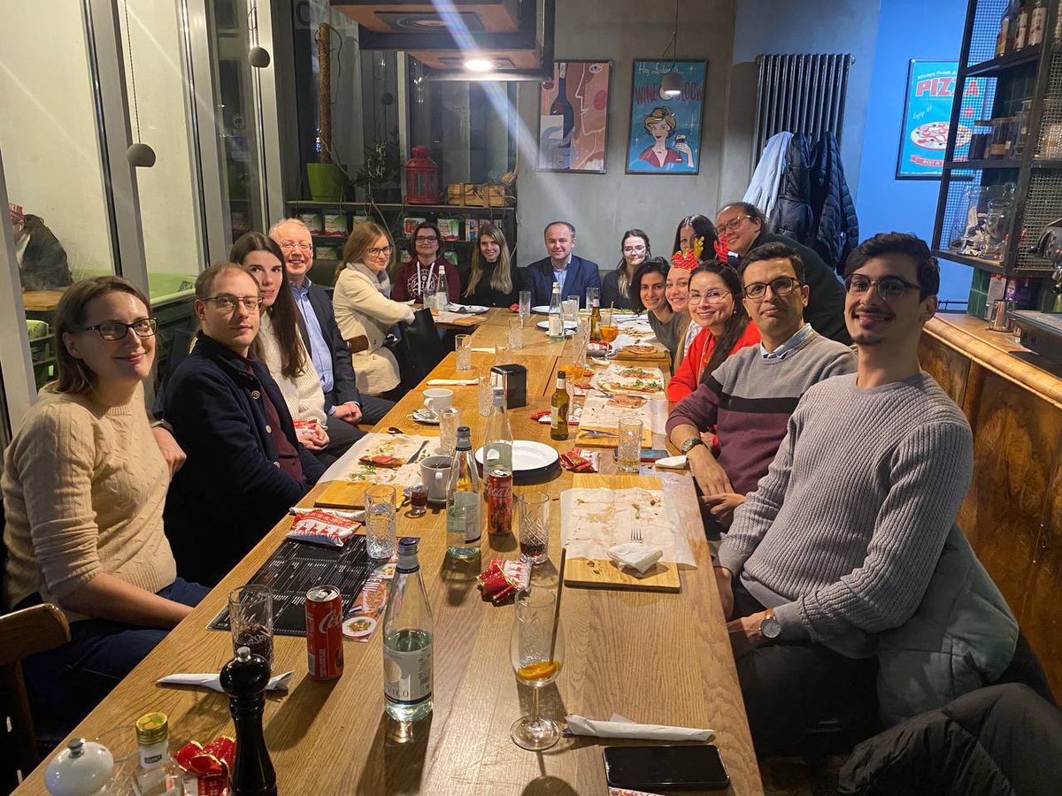 BioMaterials Group (@biomaterialsg) on Twitter photo ✨ Whether you are celebrating Christmas or simply taking a well-deserved holiday break, the #BioMaterialsGroupWUT wishes you a season of joy, discovery, and inspiration! ✨ Whether you are celebrating Christmas or simply taking a well-deserved holiday break, the #BioMaterialsGroupWUT wishes you a season of joy, discovery, and inspiration!
